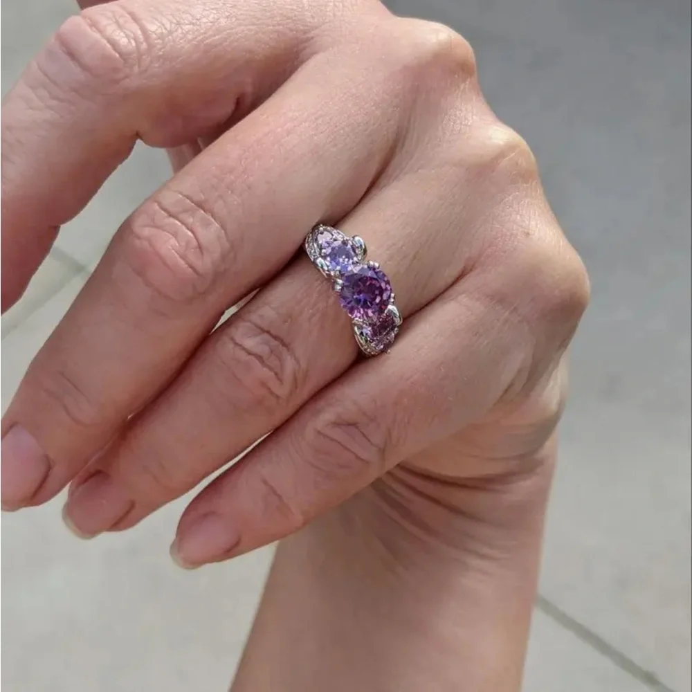 Elegant Purple Amethyst CZ Moissanite Silver Engagement Band Ring - Size 7 or 8